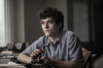 media/44/blackmirror_2714413t.jpg