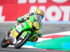 Noah Dettwiler "ikke lenger i kritisk tilstand" og Jos&eacute; Antonio Rueda er p&aring; bedringens vei etter Moto3-krasj