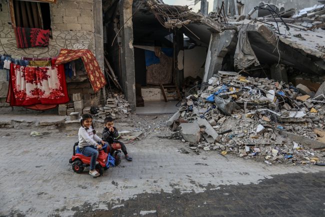 Våpenhvilen er brutt: Israel gjenopptar bakkeoperasjoner i Gaza