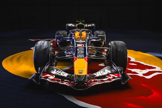 Red Bull gjør det utenkelige og presenterer F1-bilen for 2026 med en ny lakk