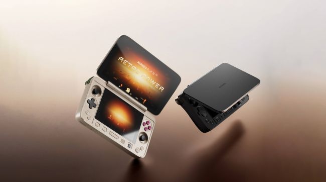 Ayaneo avduker håndholdt med dobbel flip-skjerm perfekt for de som ønsker å benytte seg av Nintendo DS-nostalgi