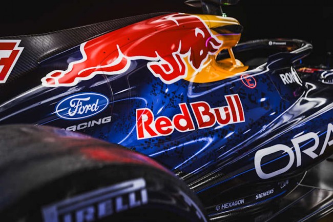 Red Bull gjør det utenkelige og presenterer F1-bilen for 2026 med en ny lakk