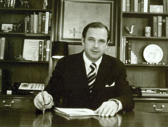 Alexander Butterfield gikk bort 99 år gammel