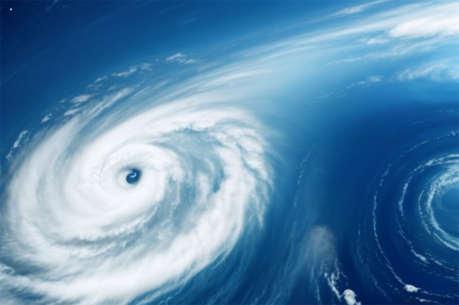 Jamaica ventes å bli rammet av den sterkeste stormen i moderne historie i løpet av de neste timene