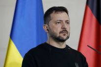 media/50/zelenskyquestionscredibility_4555033t.jpg