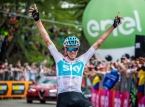 Chris Froome er fortsatt hemmelighetsfull om fremtiden sin under en emosjonell hyllest i La Vuelta 2026