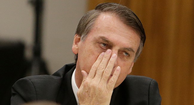Bolsonaro vender seg til bøker for å redusere fengselsstraffen