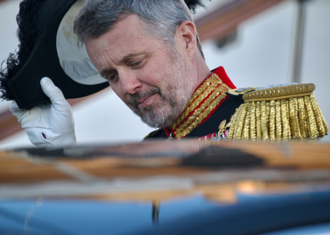 Danmarks kong Frederik besøker Grønland for å bekrefte samholdet i Trumps interesse for Arktis