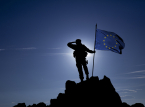 Europeiske allierte utreder en forsvarsinvesteringsbank for &aring; &oslash;ke felles milit&aelig;rutgifter