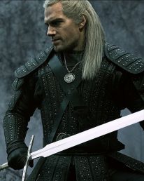 media/52/henrycavillna_2895293t.jpg