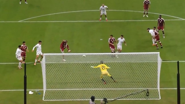 Palestina overrasker Qatar med et selvmål i det 95. minutt