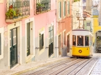 Portugal etterforsker &aring;rsakene til taubaneulykken i Lisboa, og d&oslash;dstallet stiger til 17