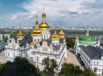 Historisk katedral i Kiev fra det 11. &aring;rhundre rammet av russiske angrep: Ni mennesker omkom i de siste angrepene