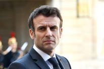 media/57/macronhunthis_4695763t.jpg