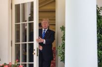 media/57/whitehousefreezes_4455773t.jpg