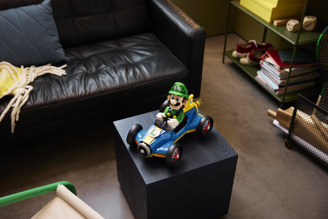 Luigi får Lego Mario Kart-behandling med Mach 8-settet