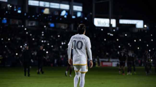 LA Galaxy-stjernen Riqui Puig kommer ikke til å spille før i 2027 på grunn av sin pågående kneskade