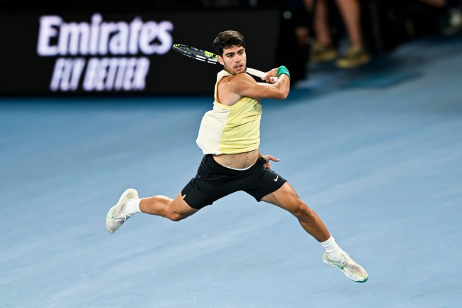 Carlos Alcaraz er bare 50 poeng fra å sikre seg tittelen, og kan kvalifisere seg til semifinalen i kveld