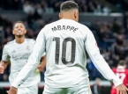 Kylian Mbapp&eacute; hyller Cristiano Ronaldo da han tangerte scoringsrekorden for Real Madrid