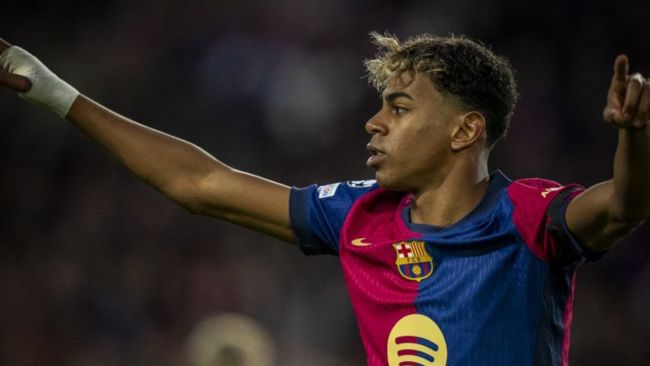 FC Barcelona er det første laget som kvalifiserer seg til kvartfinalene i Champions League, takket være supporterfavorittene Yamal og Raphinha