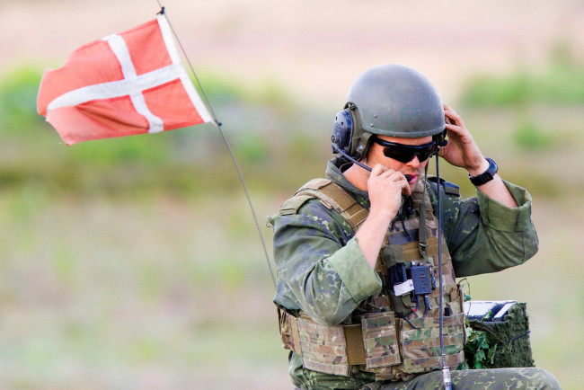 Danmark pakket blodposer og rullebanebomber i stillhet i tilfelle Trump invaderte Grønland