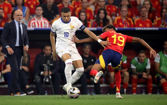 Kylian Mbappé forsvarer Lamine Yamal: "Folk må la ham være i fred"