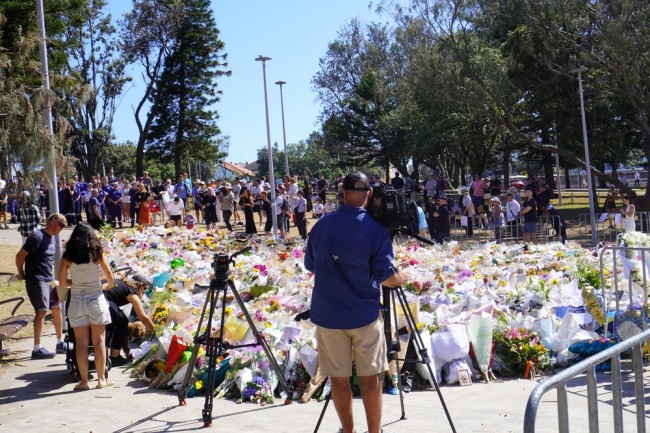 Australia innfører strengere våpenlover etter masseskytingen i Bondi