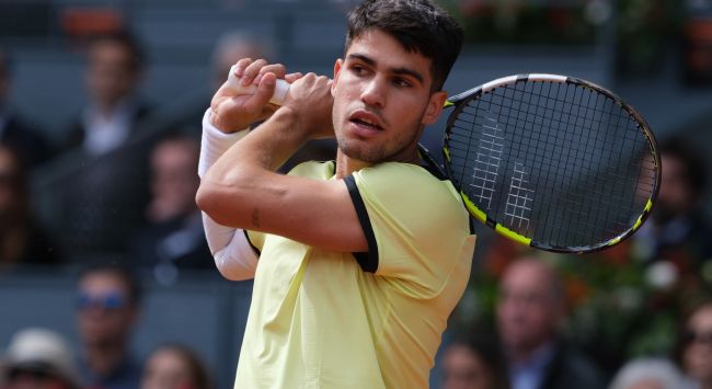 Carlos Alcaraz trekker seg fra Barcelona Open på grunn av håndleddsskade