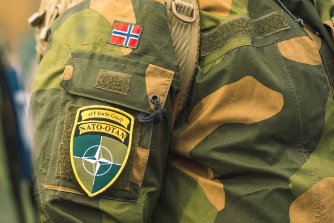 Norge flytter tropper fra Midtøsten
