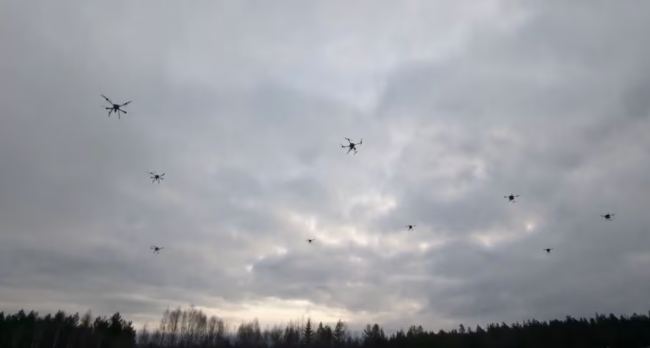 Frankrike forventer å kunne ta i bruk dronesvermer innen to år