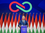 Ungarns Peter Magyar lover en demokratisk nullstilling etter jordskredseieren