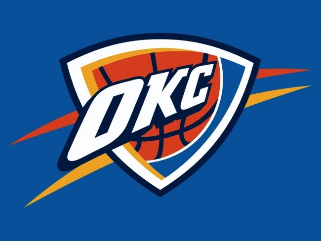 Oklahoma City Thunder tangerer Warriors' rekord på 25 kamper og når semifinalen i NBA-cupen