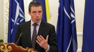 Europa må slutte å smigre Trump på grunn av Grønland, advarer tidligere NATO-sjef