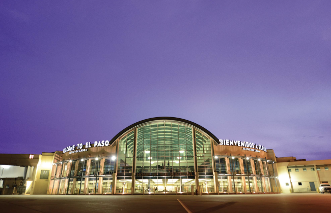 Droner fra meksikanske karteller? Forvirring rundt kortvarig stenging av luftrommet på flyplassen i El Paso