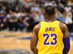 LeBron James forventes ikke &aring; forlate Los Angeles Lakers og vil sette ny NBA-rekord