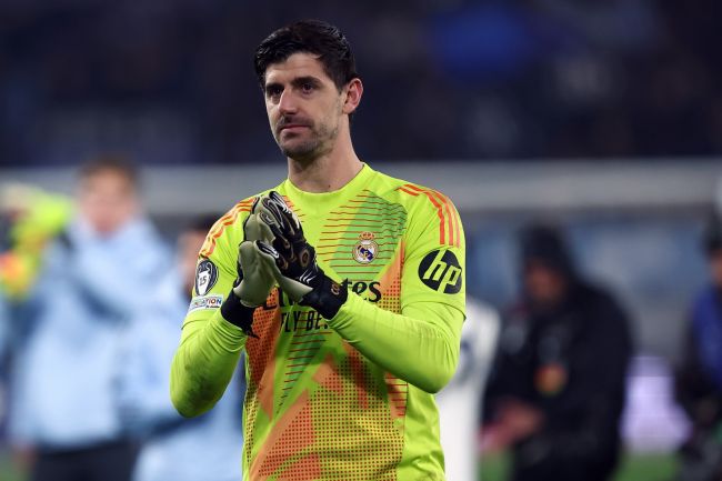 "Å si at vi savner Ancelotti ville være respektløst overfor Xabi": Courtois sier ryktene er usanne