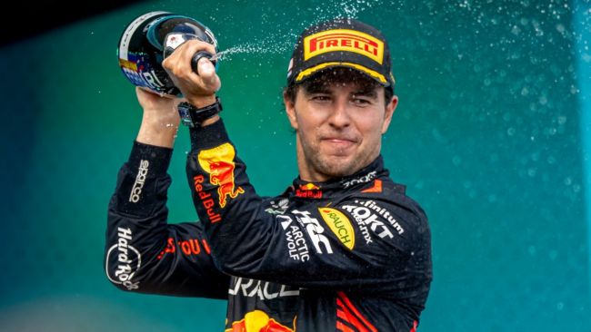 Sergio Pérez bryter tausheten om sin exit fra Formel 1 og varsler en retur "hvis prosjektet gir mening"