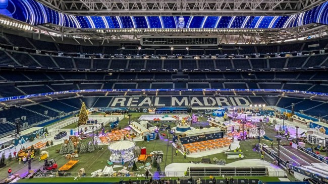 Real Madrid forvandler Bernabéu stadion til en julepark i ligapausen