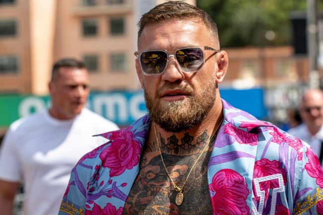 Conor McGregor aksepterer 18 måneders utestengelse for brudd på UFCs antidopingtester