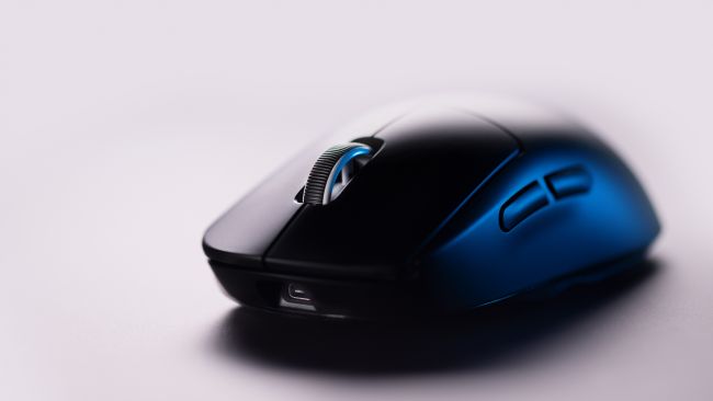 Logitech G Pro Super Lite 2 Velocità della luce