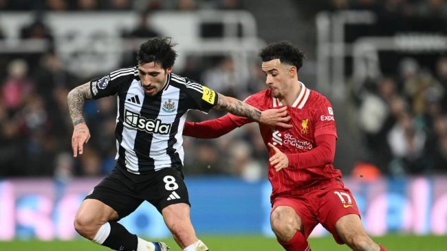 Premier League varmer opp: Chelsea, Arsenal og til og med Manchester City tjener på Liverpools uavgjort