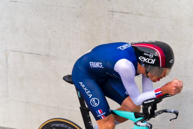 Fransk proffsyklist påkjørt av bil under trening: "Jeg husker ingenting"