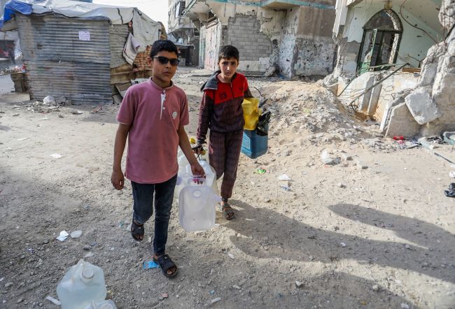 Storbritannia, Frankrike og Tyskland presser på for våpenhvile i Gaza