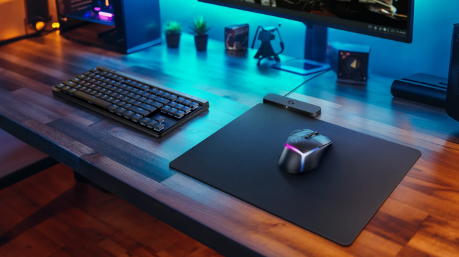 Logitech PowerPlay 2 og G502 X