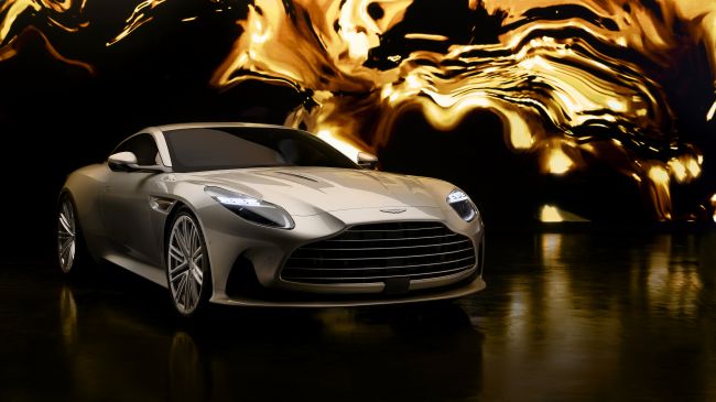 Aston Martin markerer 60 år med James Bond med Goldfinger Edition av DB12