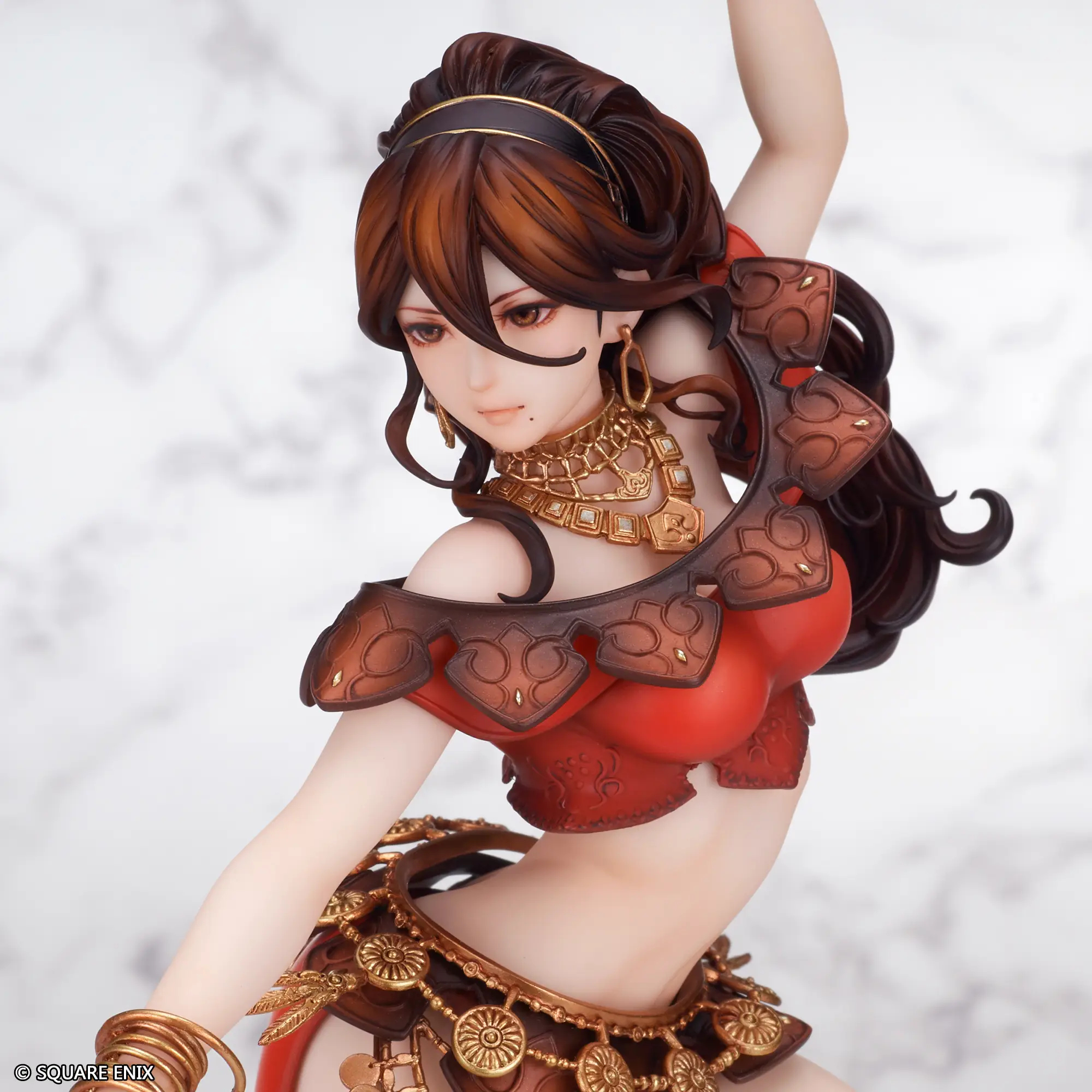 Square Enix hyller « Octopath Traveler med en luksusutgave av Primrose-figuren