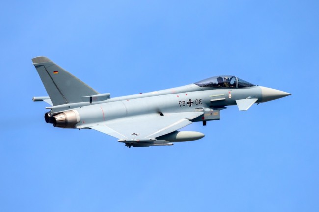 NATO sender ut jagerfly etter det hittil dypeste droneinnbruddet i Romania (mer enn 100 km inn i landet)