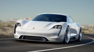 Ny studie viser at amerikanerne er mer bekymret for rekkevidden til elbiler enn for prisene