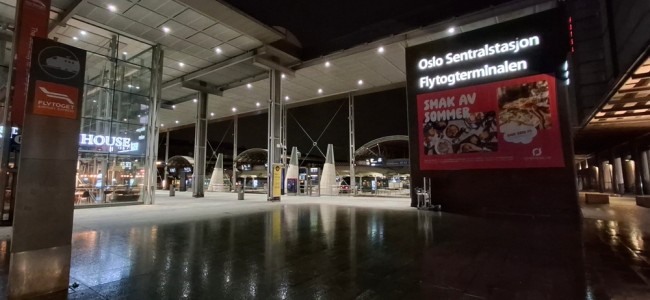 Oslo lufthavn innstiller flyvninger etter oppdagelse av droneaktivitet