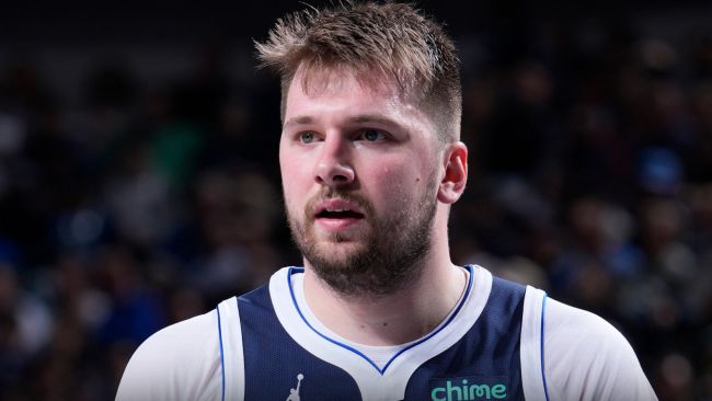 Den kontroversielle Dallas Mavericks-direktøren Nico Harrison, som solgte Luka Doncic, har fått sparken